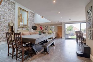 Kitchen/Diner/Lounge- click for photo gallery